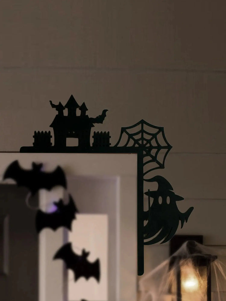 Wooden Halloween Door Corner Decor, Gothic Haunted House, Ghost & Spider Web Design, Black Wall Hanging Ornament for Home Party Now and Later