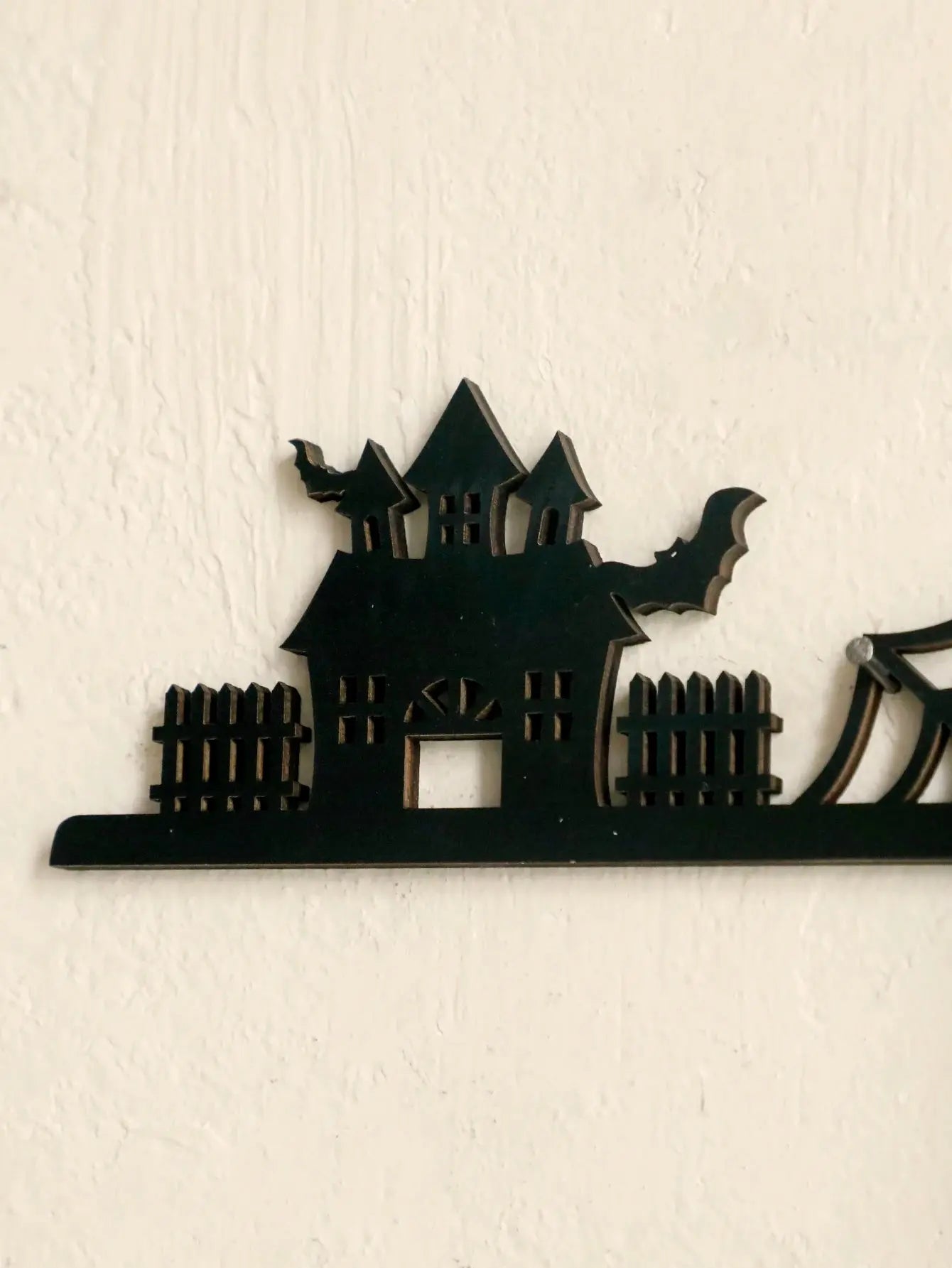 Wooden Halloween Door Corner Decor, Gothic Haunted House, Ghost & Spider Web Design, Black Wall Hanging Ornament for Home Party Now and Later