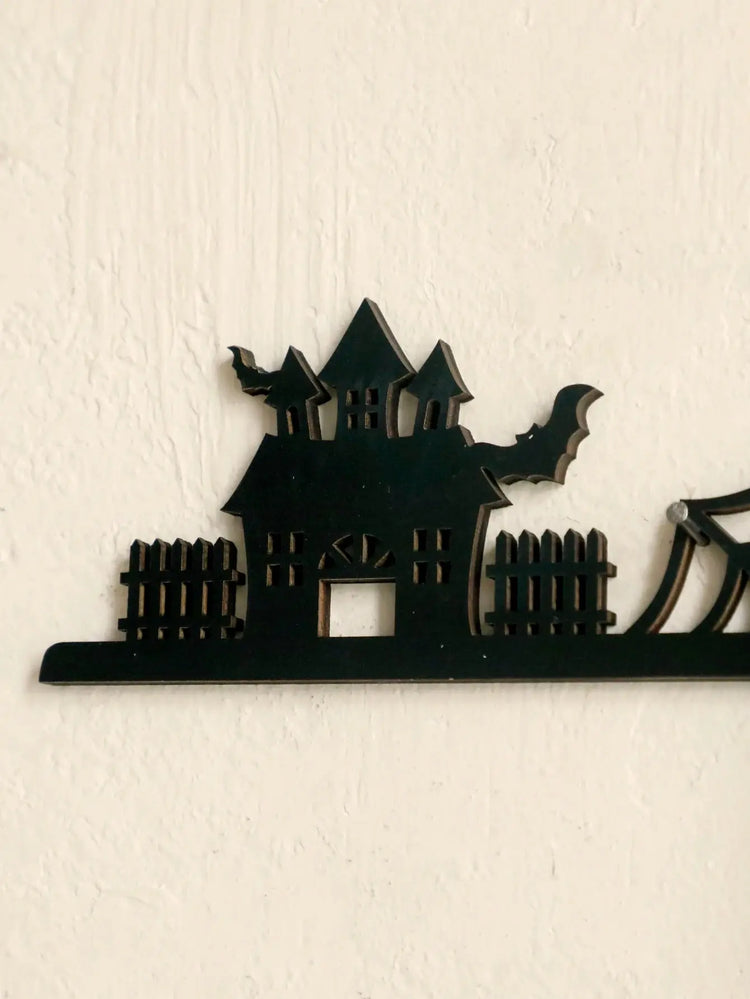 Wooden Halloween Door Corner Decor, Gothic Haunted House, Ghost & Spider Web Design, Black Wall Hanging Ornament for Home Party Now and Later
